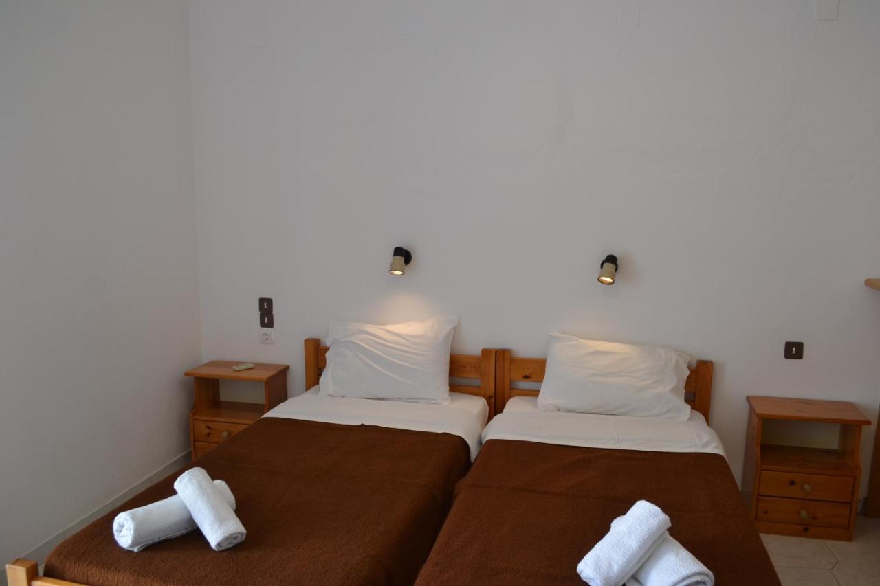 Argyro Studios And Apartments Agia Galini  Bagian luar foto